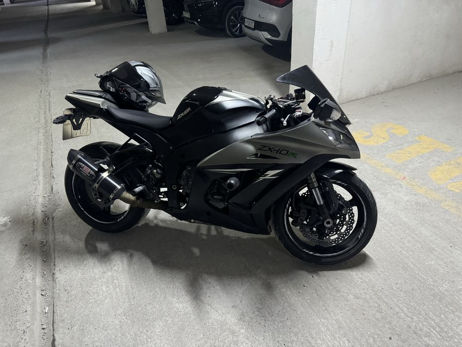 Kawasaki Ninja ZX10R