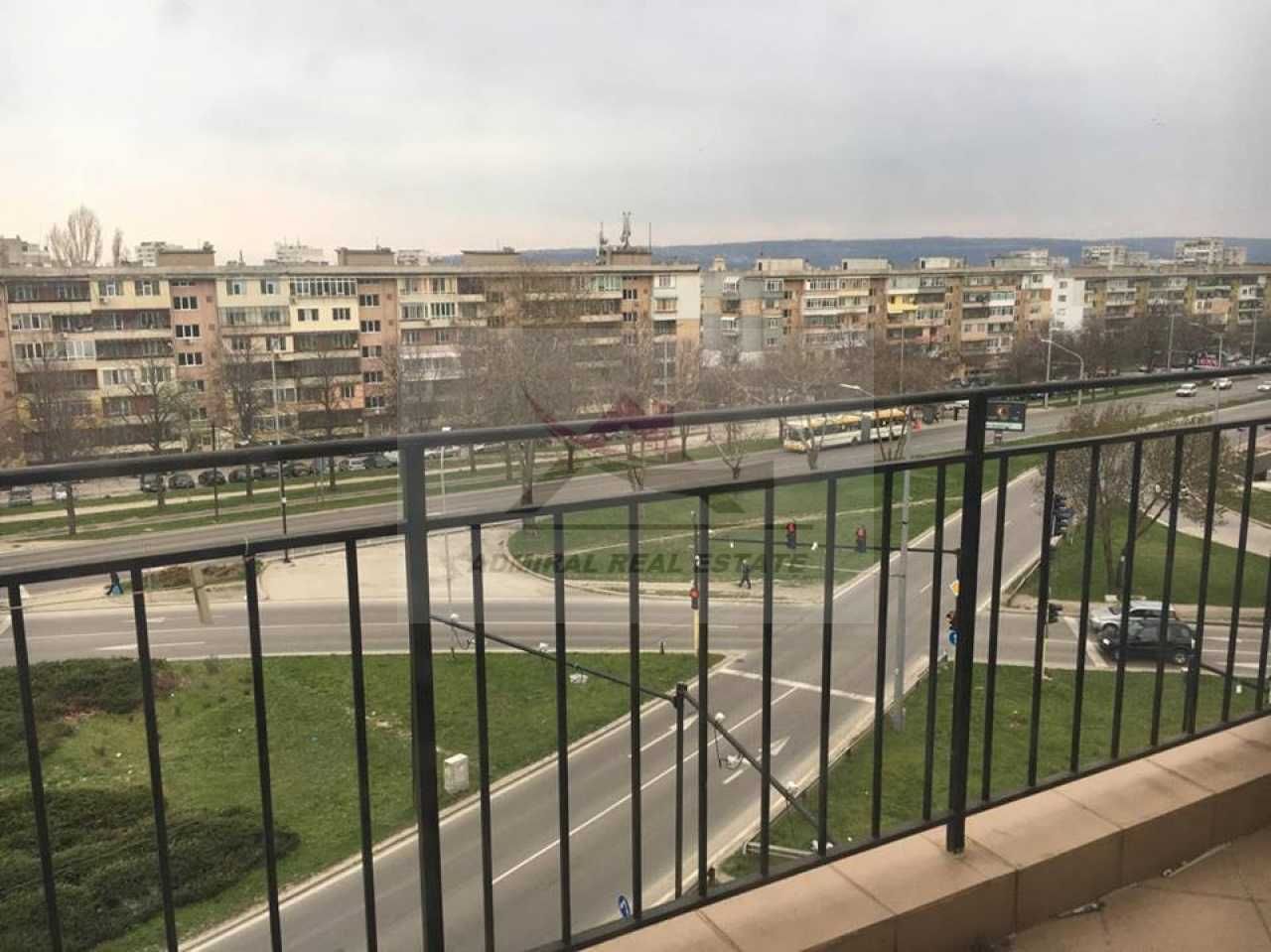 Дава се под наем Тристаен апартамент в Варна, Левски - 67 кв.м за 500 € - Снимка #3