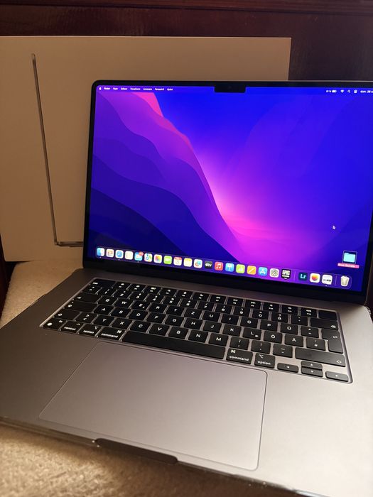 Macbook air 15’ 2023