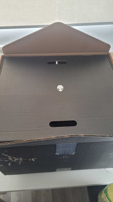 Calculator Dell Alienware Aurora Intel Core Ultra 9 285K RTX 5080 16GB