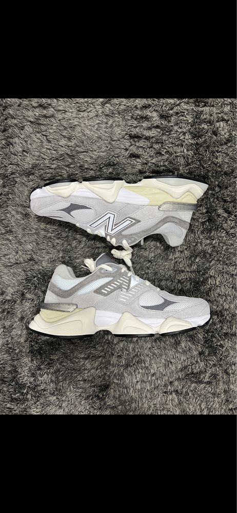 New Balance 9060 Classic Grey