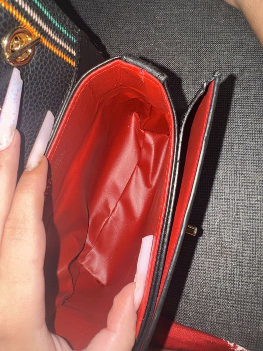 Geanta Chanel din piele
