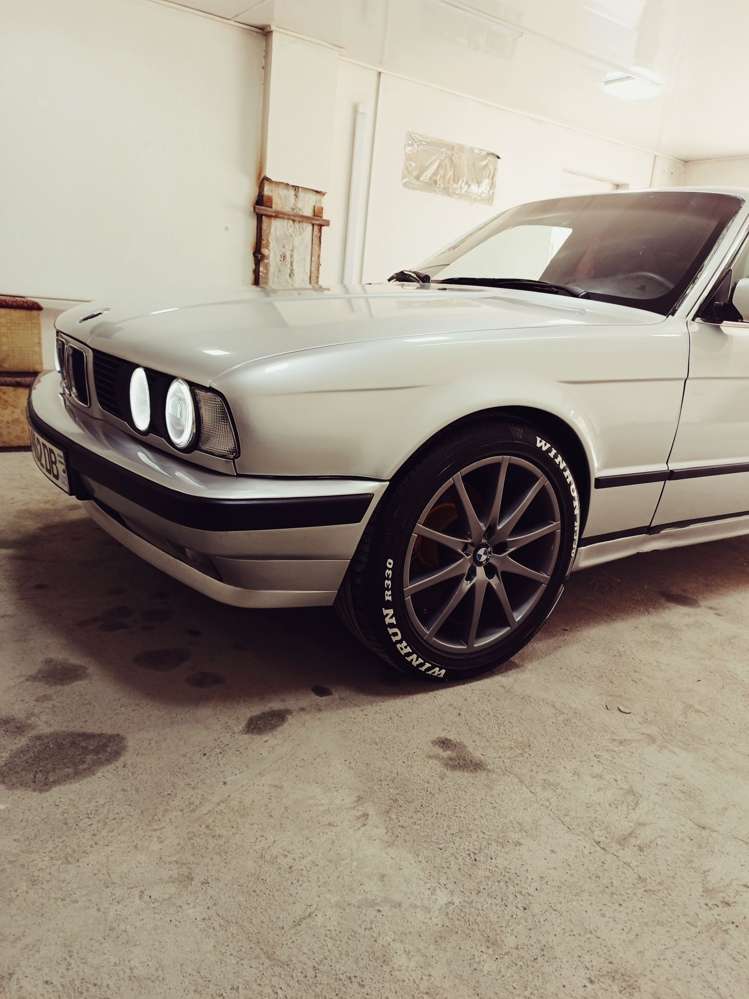 Бмв е 34 сотилади