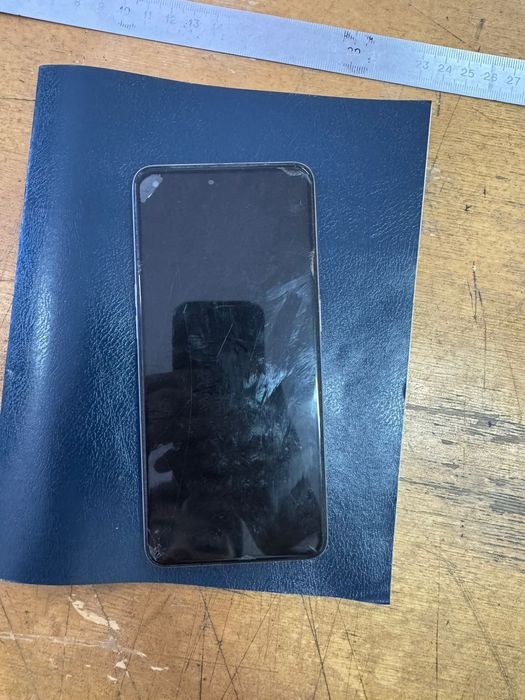 Продаю телефон в хорошем состаяний