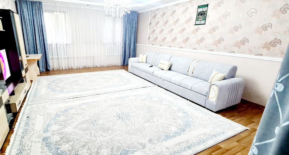 Ковёр 2шт продаётся