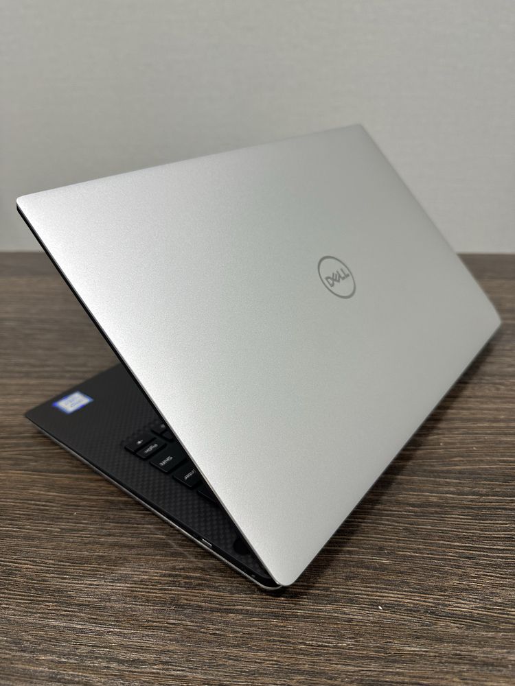 мощный 8-ядерный i7 ультрабук Dell XPS