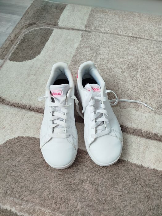 Кожени маратонки Adidas номер 36