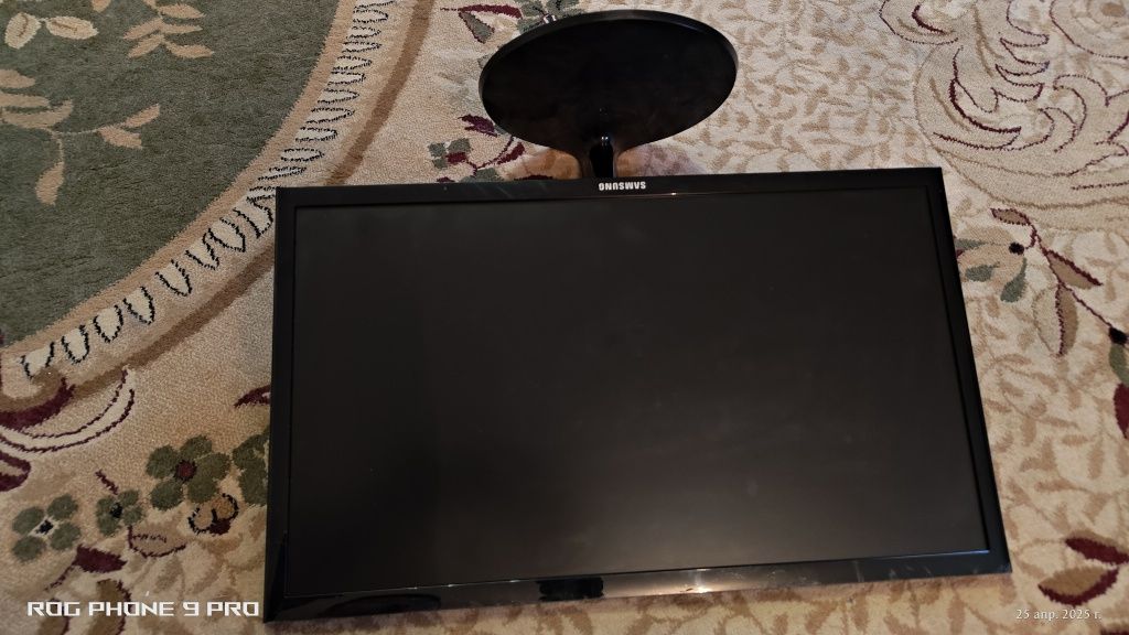 Продам монитор 22 . Samsung ls22Fhixcl