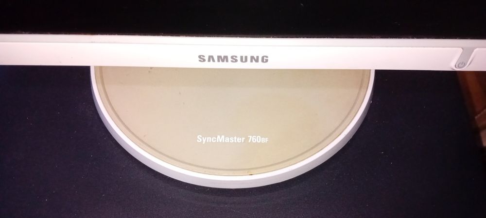 Samsung SyncMaster monitor
