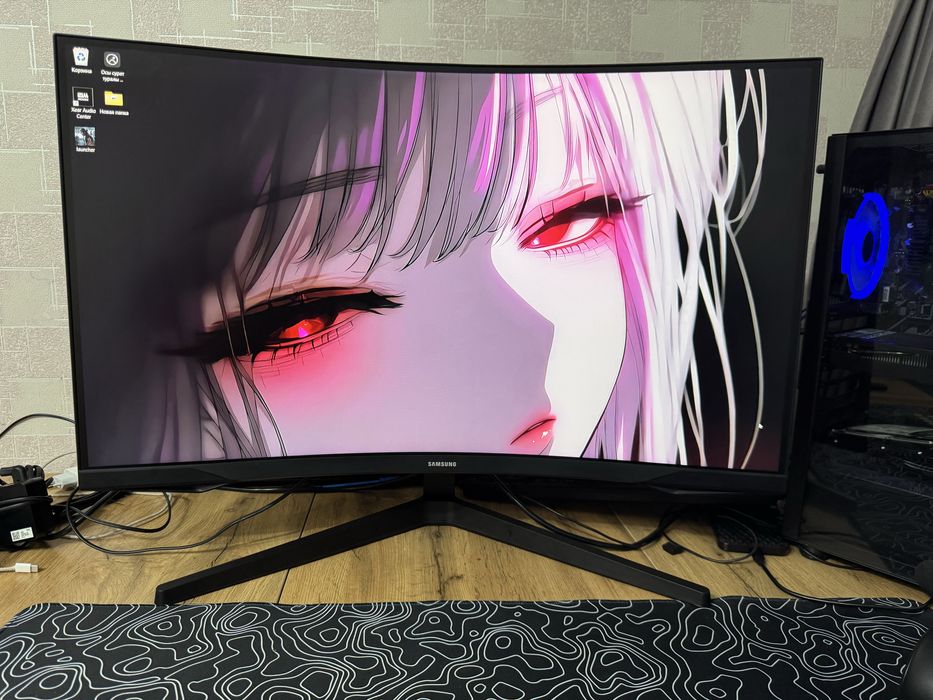 Монитор Samsnug 165герцовый 32дюйм