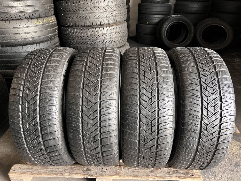 4 anvelope iarna 225/50/17 , Pirelli , RunFlat , DOT 2020