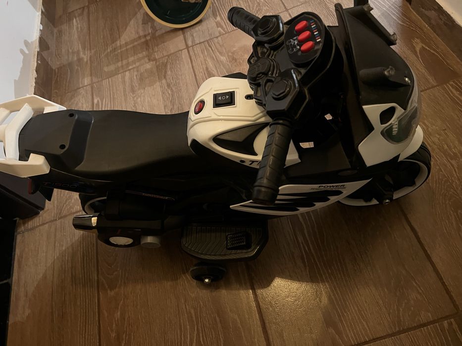 Motocicleta jucarie