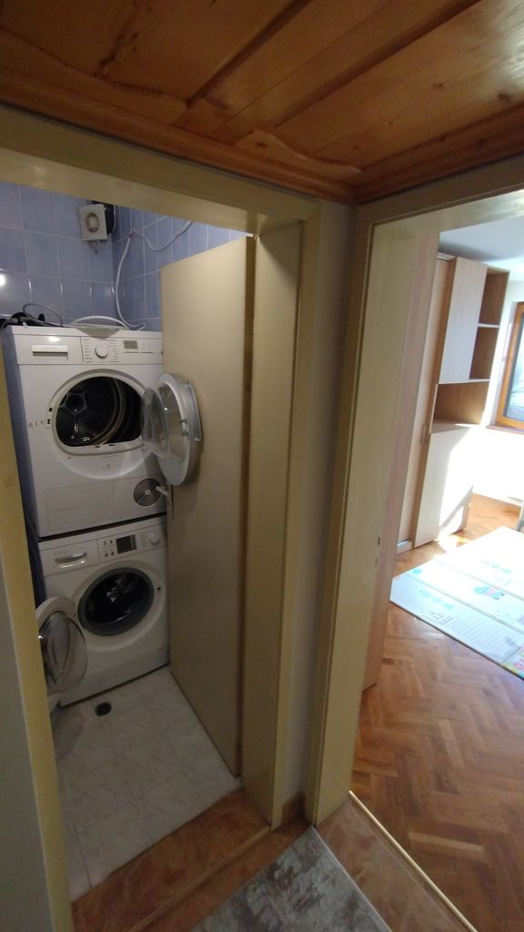 Продава се Тристаен апартамент в Пазарджик, Център - 88 кв.м за 1250 €/кв.м - Снимка #10
