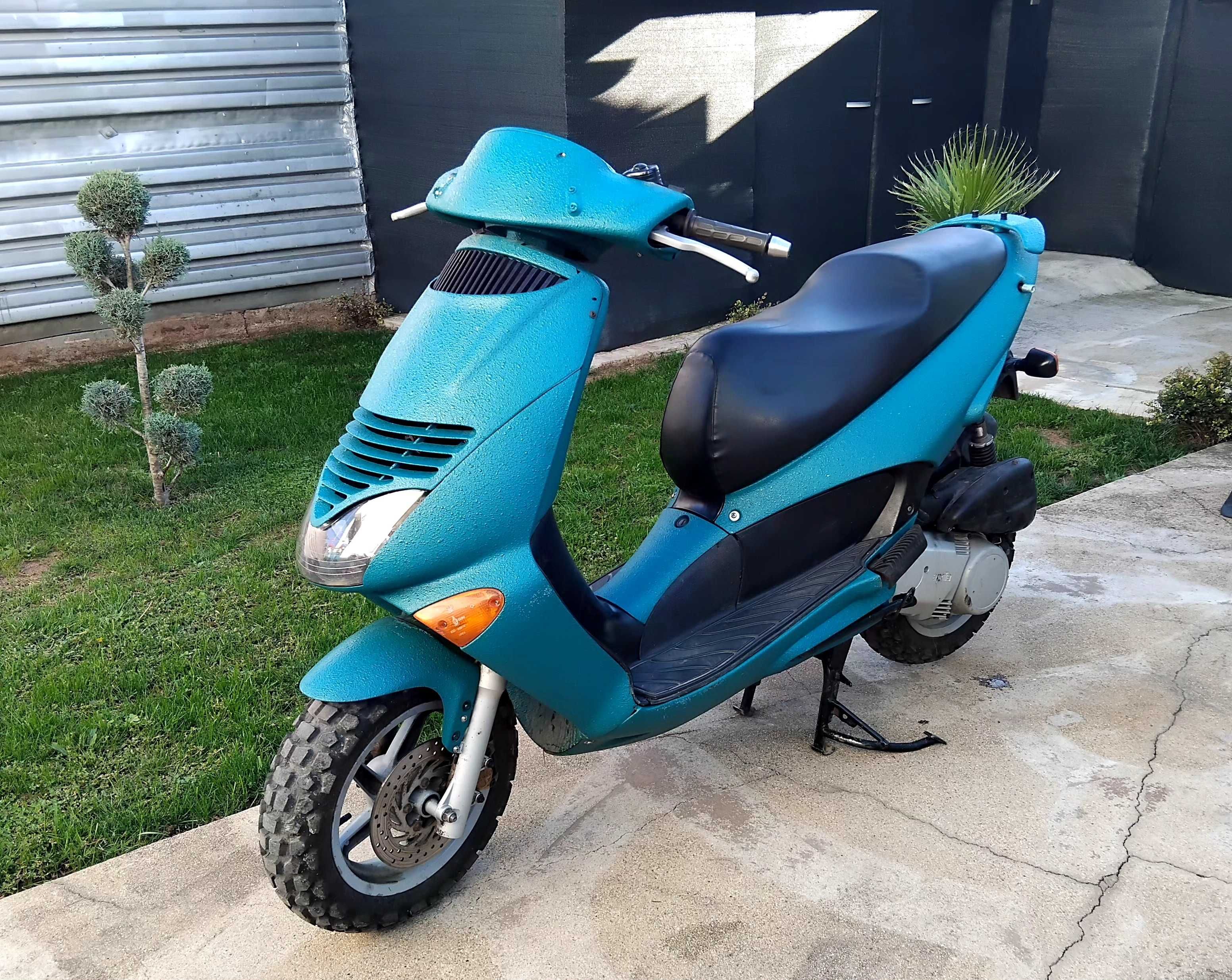 Aprilia Leonardo 150