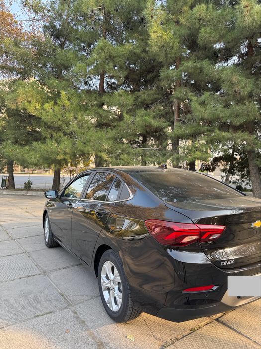 Onix premier sotiladi