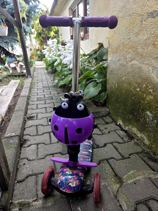 Trotinetă pentru copii