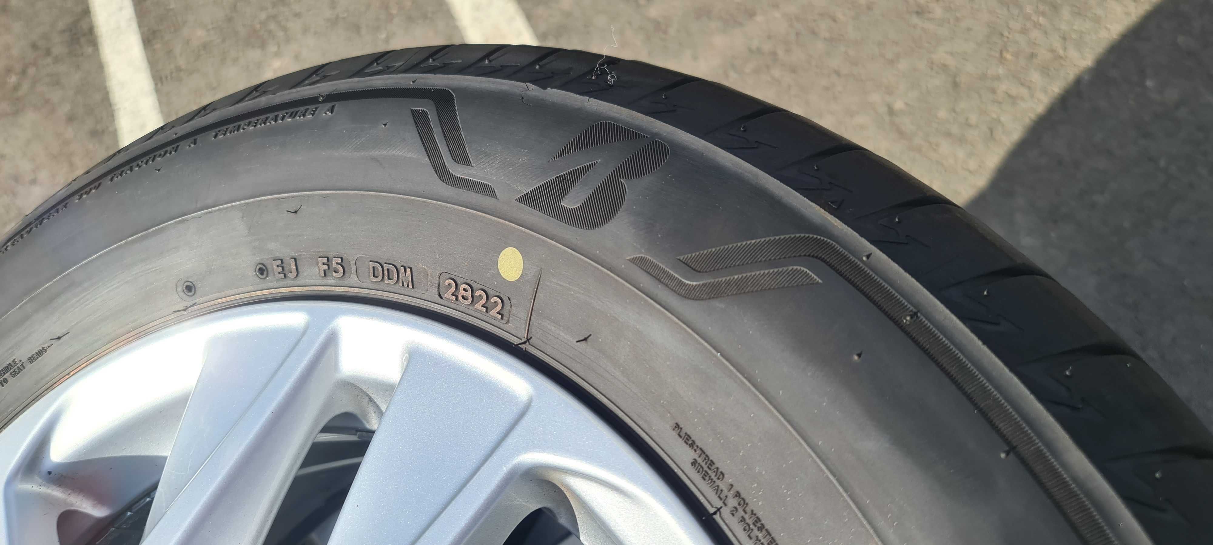 Set 4x Anvelope vara Bridgestone 225/65/17 Japan An 2022 Profil 8mm