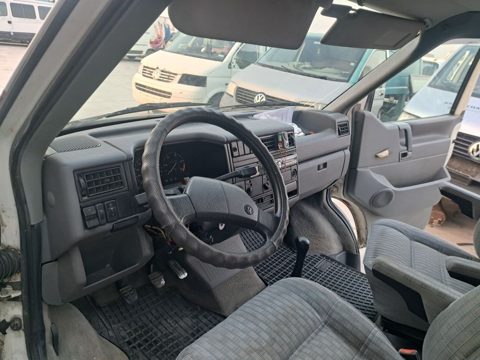Фолксваген Транспортер Мултиван T4 2.4 D VW T4 Multivan САМО НА ЧАСТИ