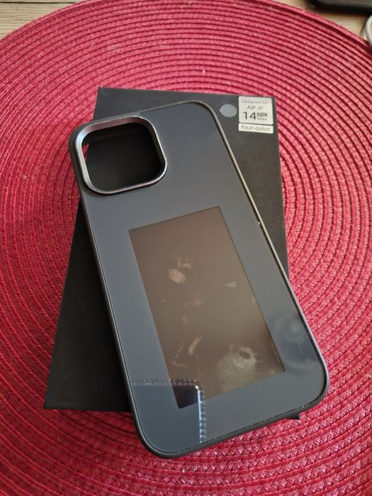 Персонализиран e-Ink кейс