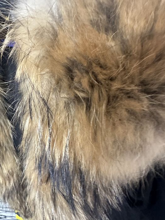 Яке с пухена яка