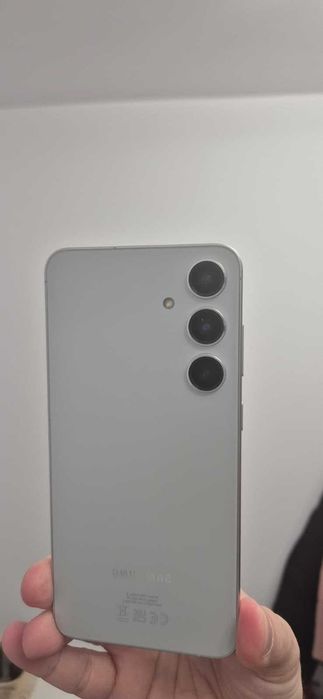 Samsung S24 + Plus - 512GB 12GB RAM