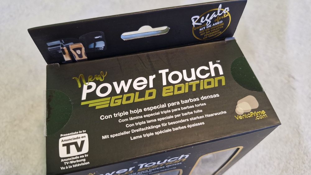 Vind set ingrijire Masina Electrica de Barbierit si nas cu 2 baterii