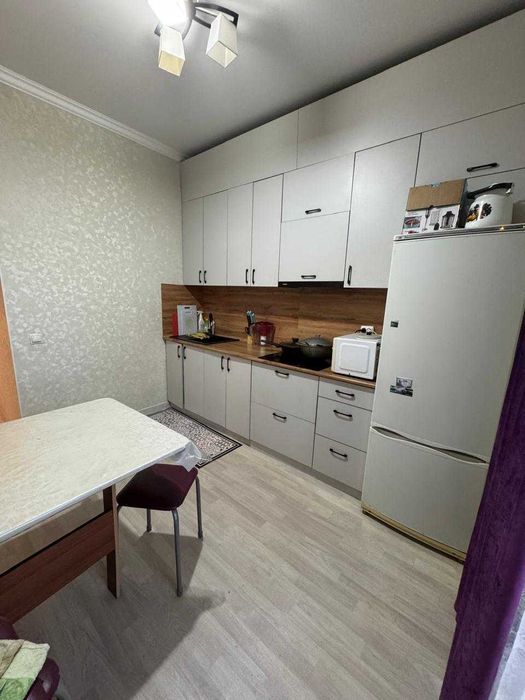 Продам 2-комн.квартиру. средний этаж, кирпич, дом 2022 г.п.