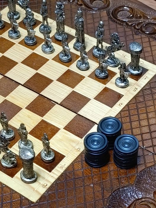 Подарочные металлические Шахматы 3 в 1 металлические