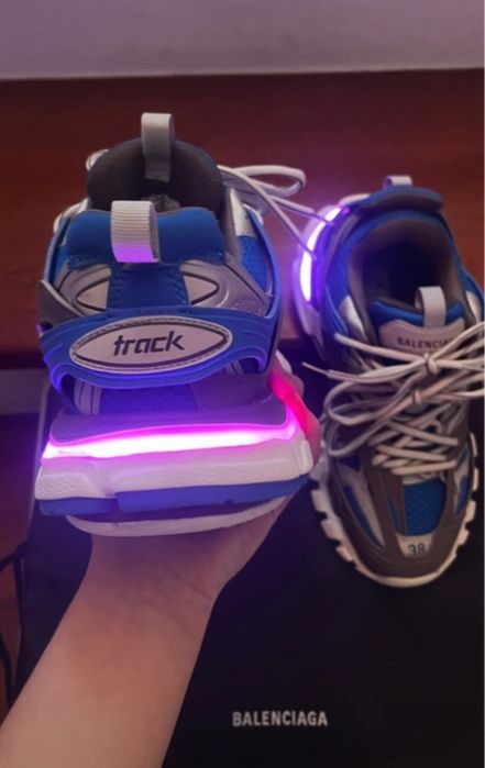Balenciaga track
