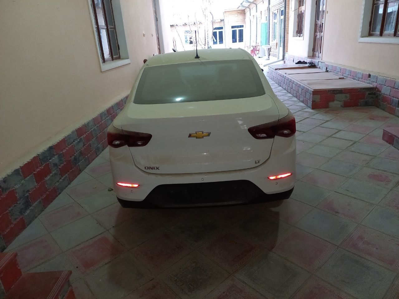 Chevrolet Onix 2023 sotiladi yangi