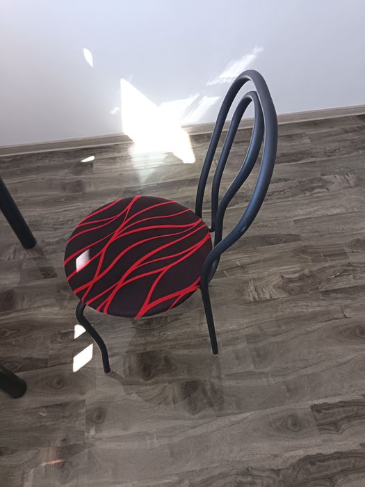 Set două scaune.