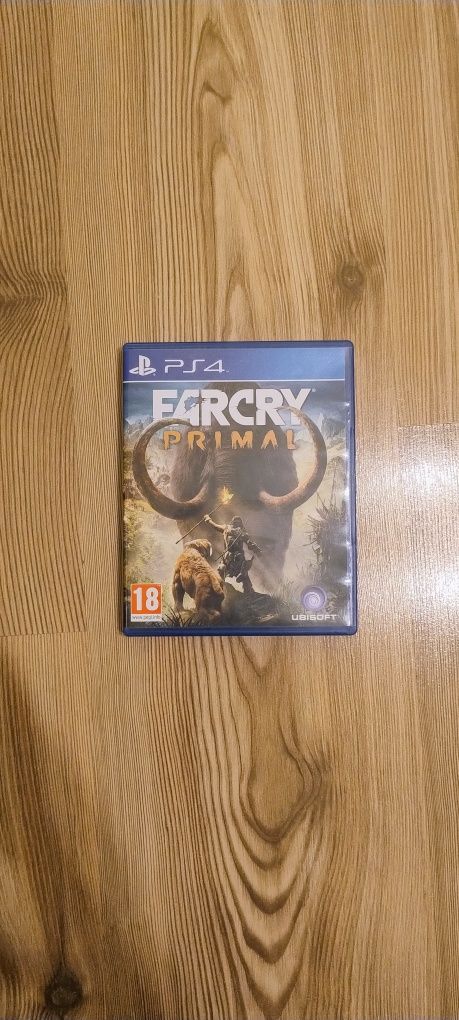 Vând jocuri PS 4