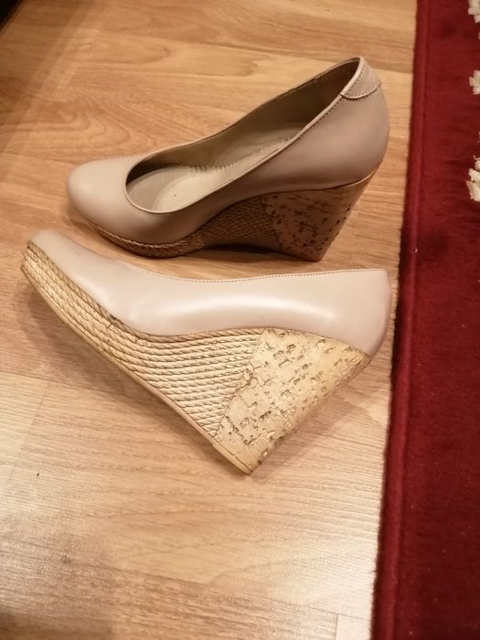 Pantofi de piele făcuți pe comanda