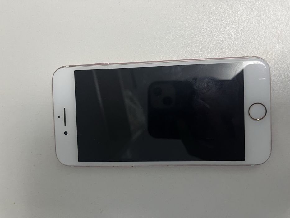 Айфон 7 новый и отличный