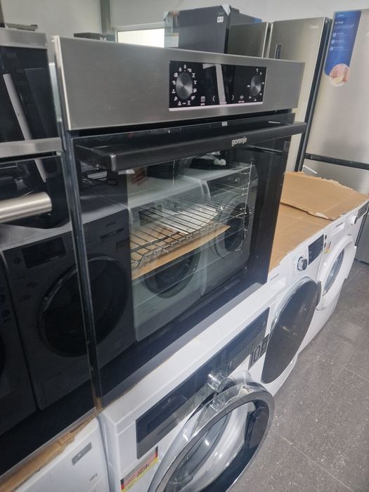 Фурна за вграждане Gorenje 77 литра