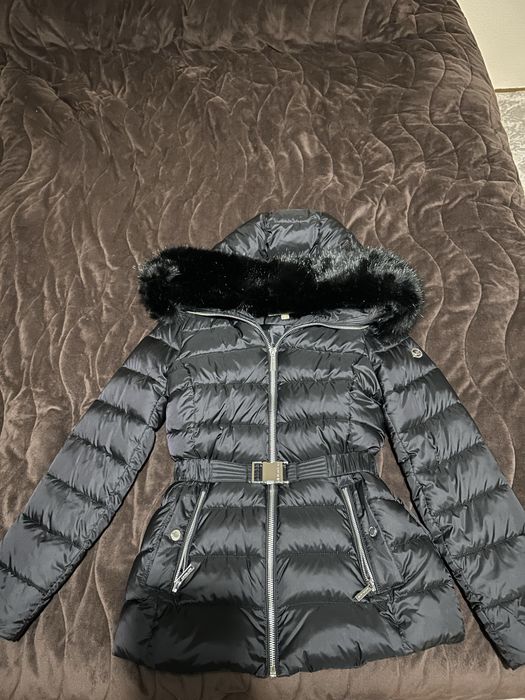 Ново оригинално яке Michael kors M размер