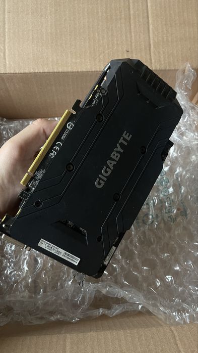 Placa Video Gigabyte 1060 3gb