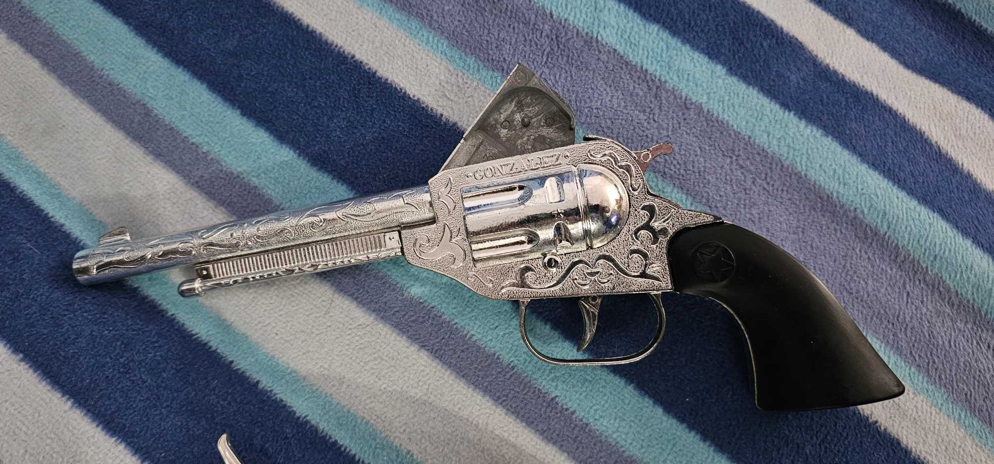 pistol pistoale vechi cowboy cu capse