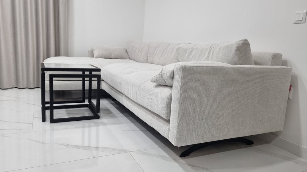 Vând canapea Moft 4 locuri  Aramis