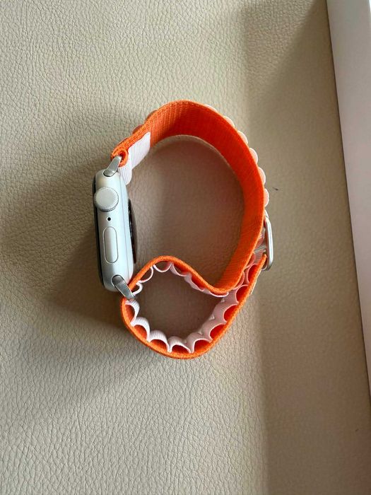 Apple Watch SE2 , 40 mm Смарт часовник