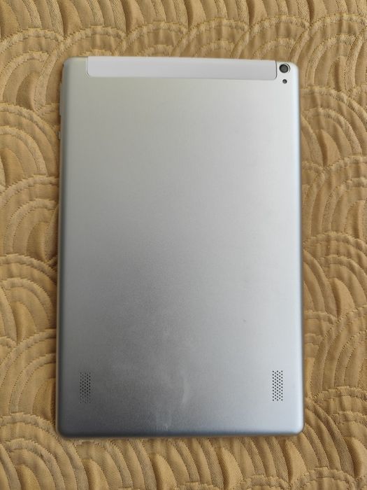 Таблет 10 инча с Андроид