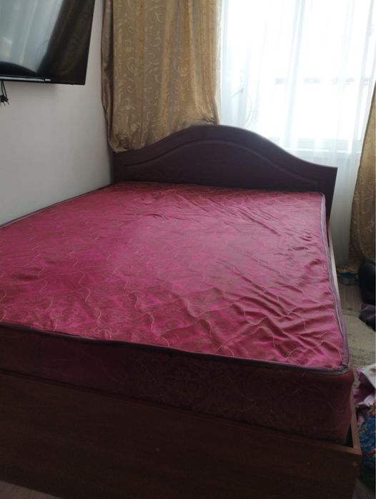 Продам кровать в хорошем состоянии