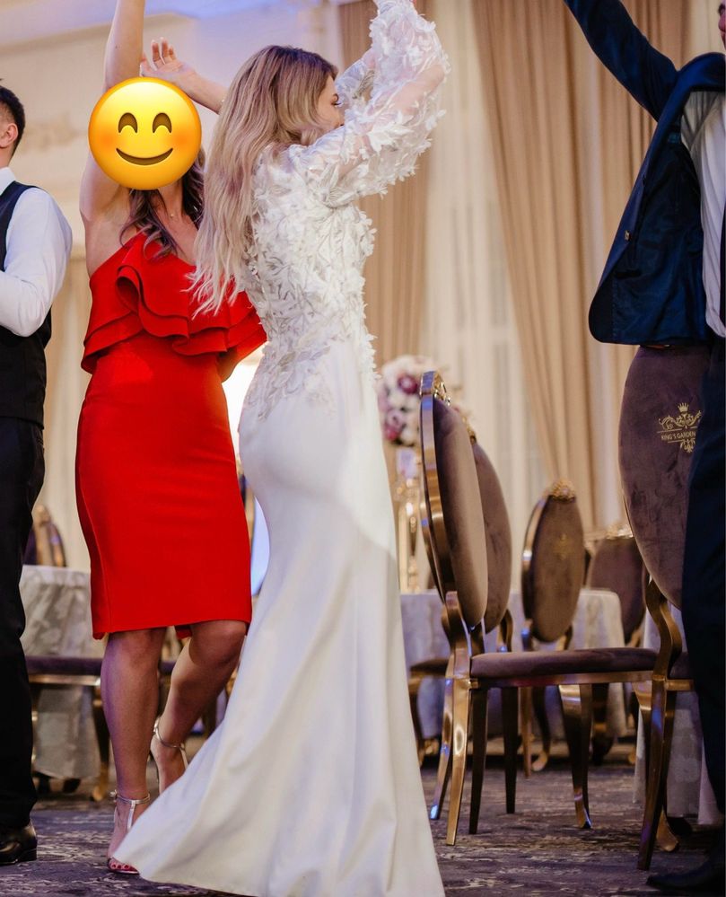 Rochie de mireasa marimea XS-S, ofer voal cadou