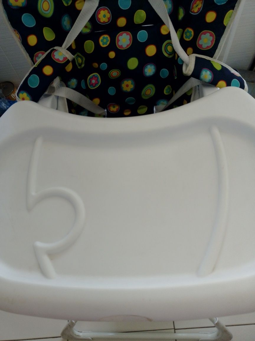 Scaun pentru masa bebeluși