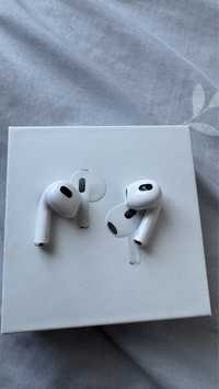 Airpods generatia 3