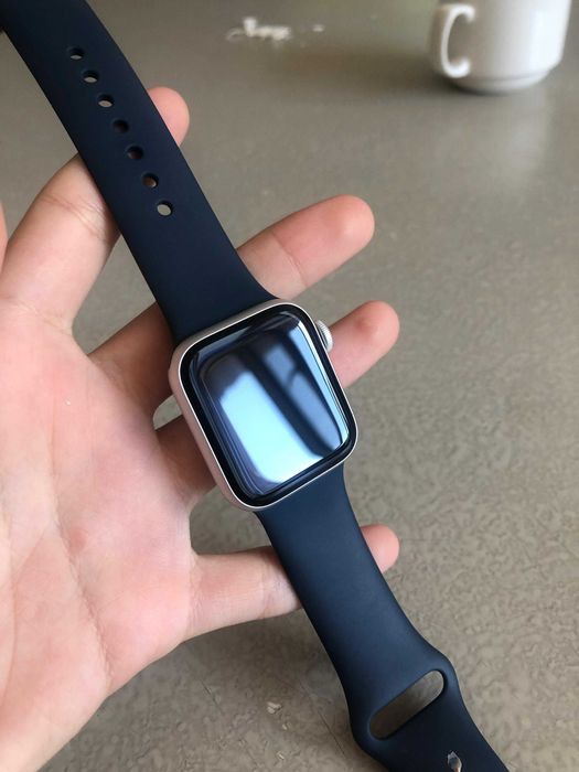 Apple watch SE Gen 2 40mm silver