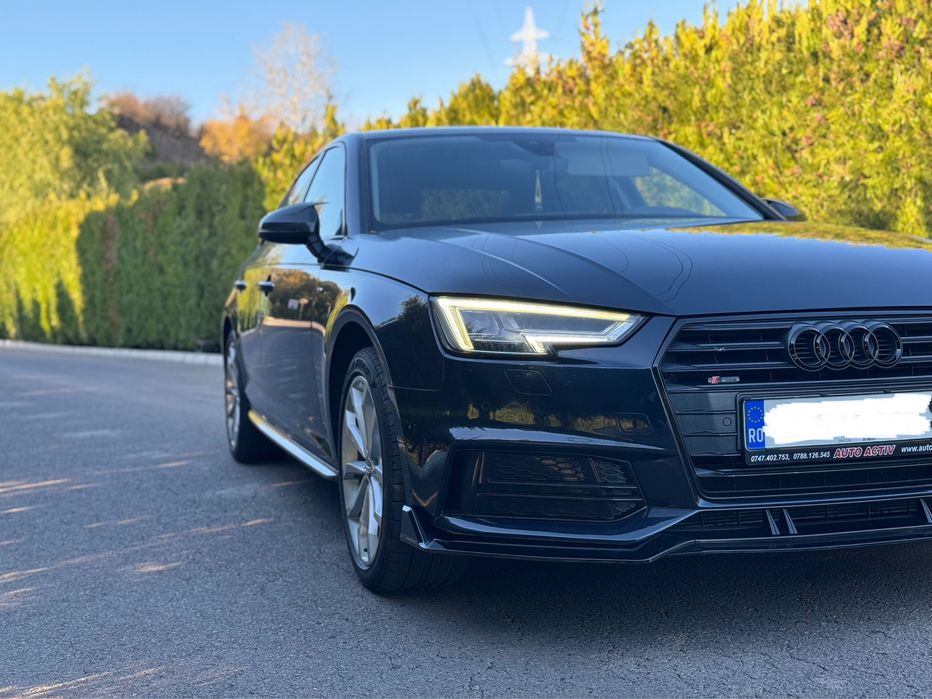 Audi A4 S-line/Virtual Cockpit/Faruri LED/Lumini Ambientale