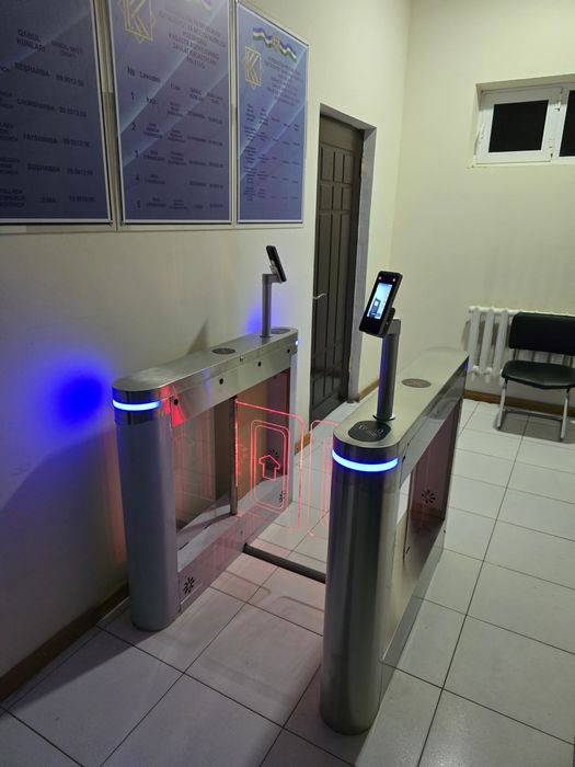 Ustanovka turniket face id