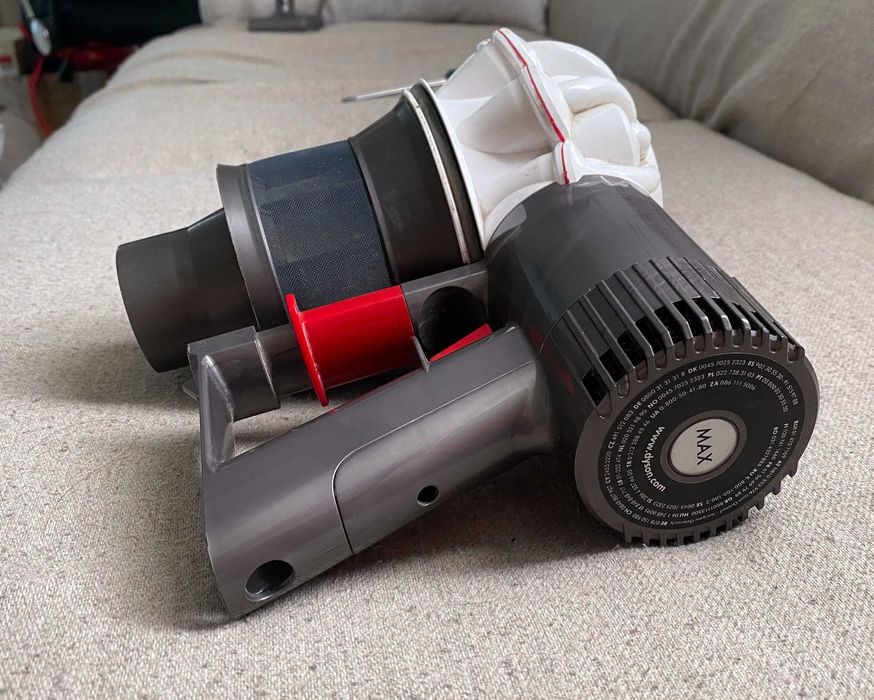 Aspirator Dyson V6 - fara accesorii - corp - perfect functional