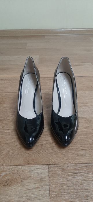Продам туфли Ecco, р-р 39